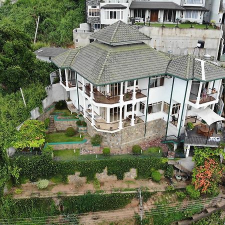 36 Bed & Breakfast Kandy Bagian luar foto