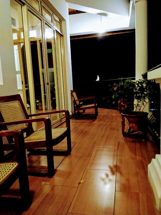 36 Bed & Breakfast Kandy Bagian luar foto